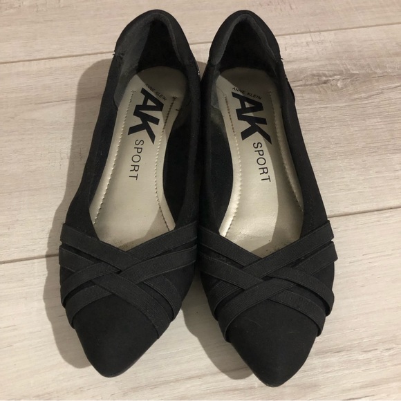 Anne Klein AK sport flat shoes size 7 - Picture 2 of 5